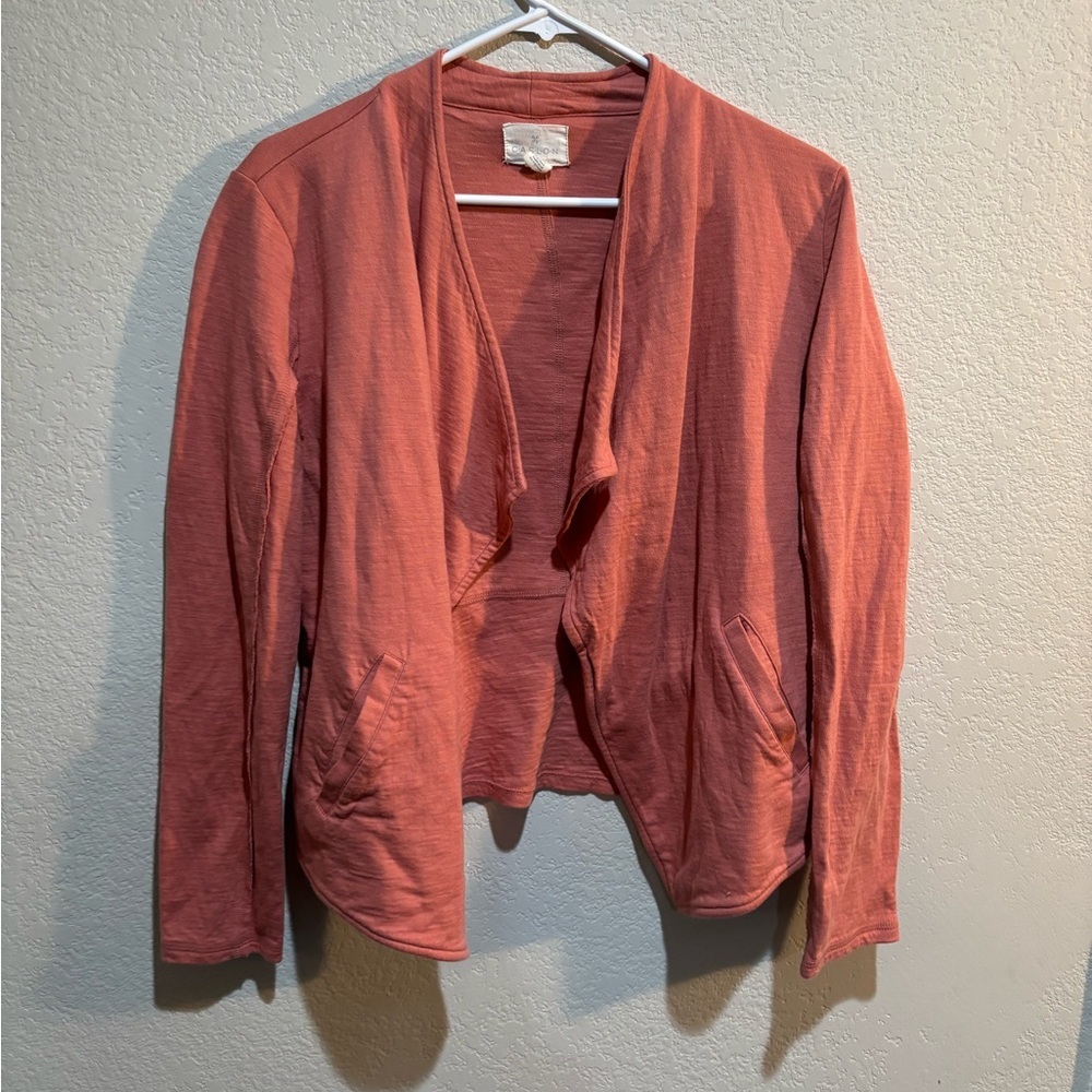 Women's Coral Caslon Cardigan Sweater Size Medium